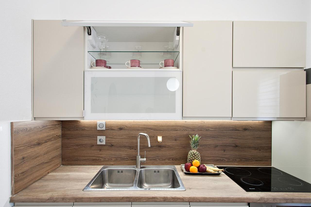 Capolavoro, Boutique Apartment With Unique Rooftop Скиатос Экстерьер фото