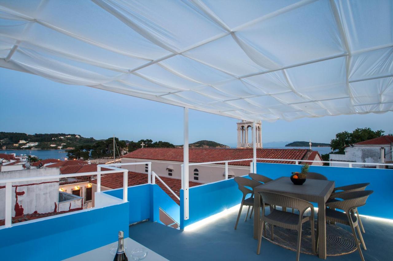 Capolavoro, Boutique Apartment With Unique Rooftop Скиатос Экстерьер фото