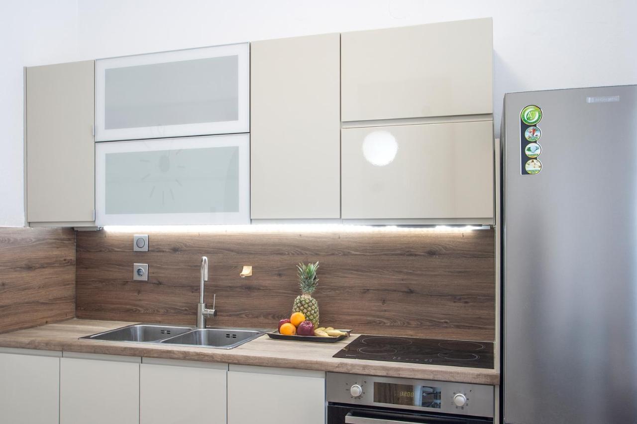 Capolavoro, Boutique Apartment With Unique Rooftop Скиатос Экстерьер фото
