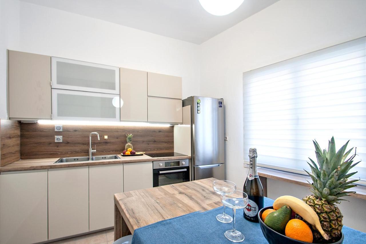 Capolavoro, Boutique Apartment With Unique Rooftop Скиатос Экстерьер фото