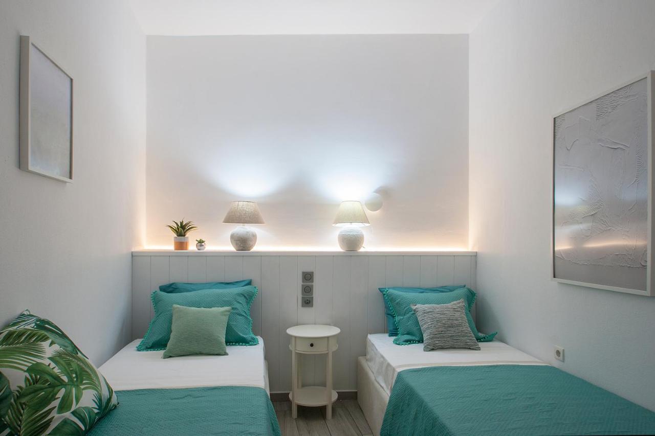 Capolavoro, Boutique Apartment With Unique Rooftop Скиатос Экстерьер фото