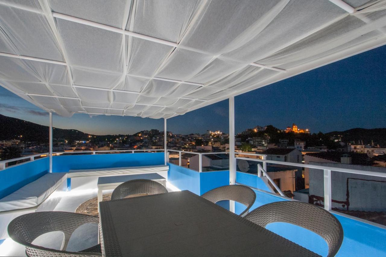 Capolavoro, Boutique Apartment With Unique Rooftop Скиатос Экстерьер фото