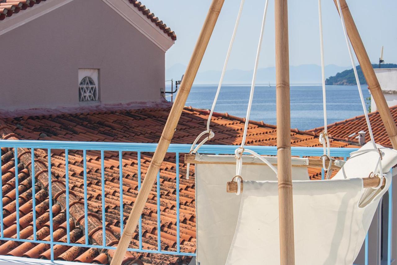 Capolavoro, Boutique Apartment With Unique Rooftop Скиатос Экстерьер фото