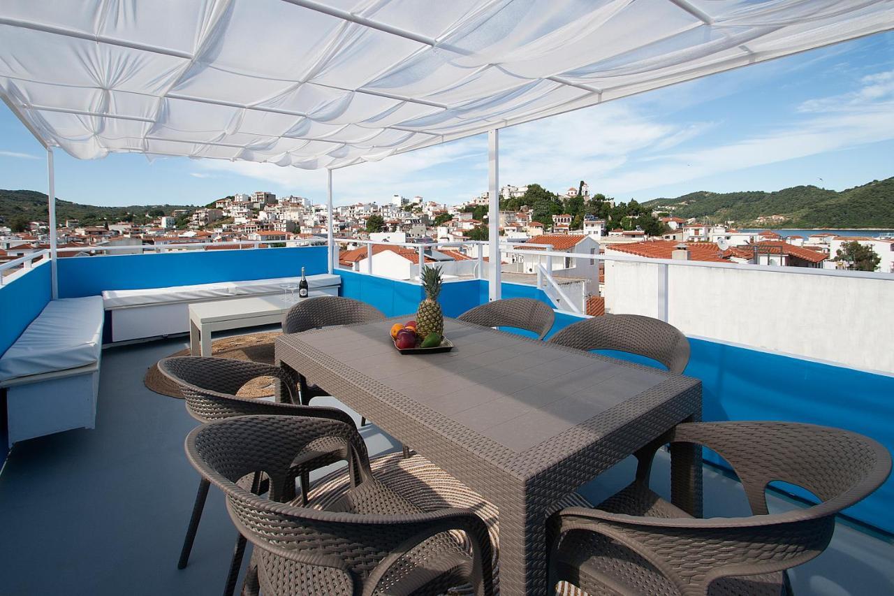 Capolavoro, Boutique Apartment With Unique Rooftop Скиатос Экстерьер фото